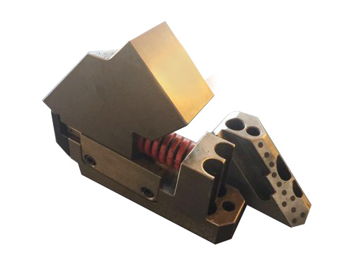 吊装斜楔机构X-SACD